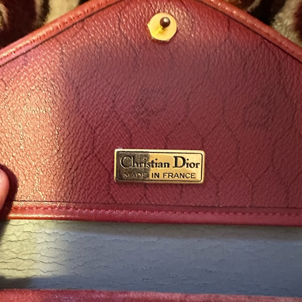 Dior vintage crossbody. In great shape. Beautiful red. - Picture 7 of 10